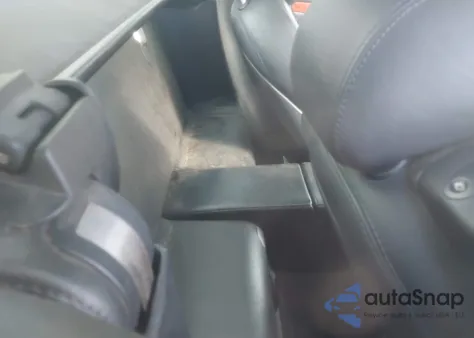 2003 Mercedes-Benz Sl 500 z USA, uszkodzony, nr VIN WDBSK75F13F012912